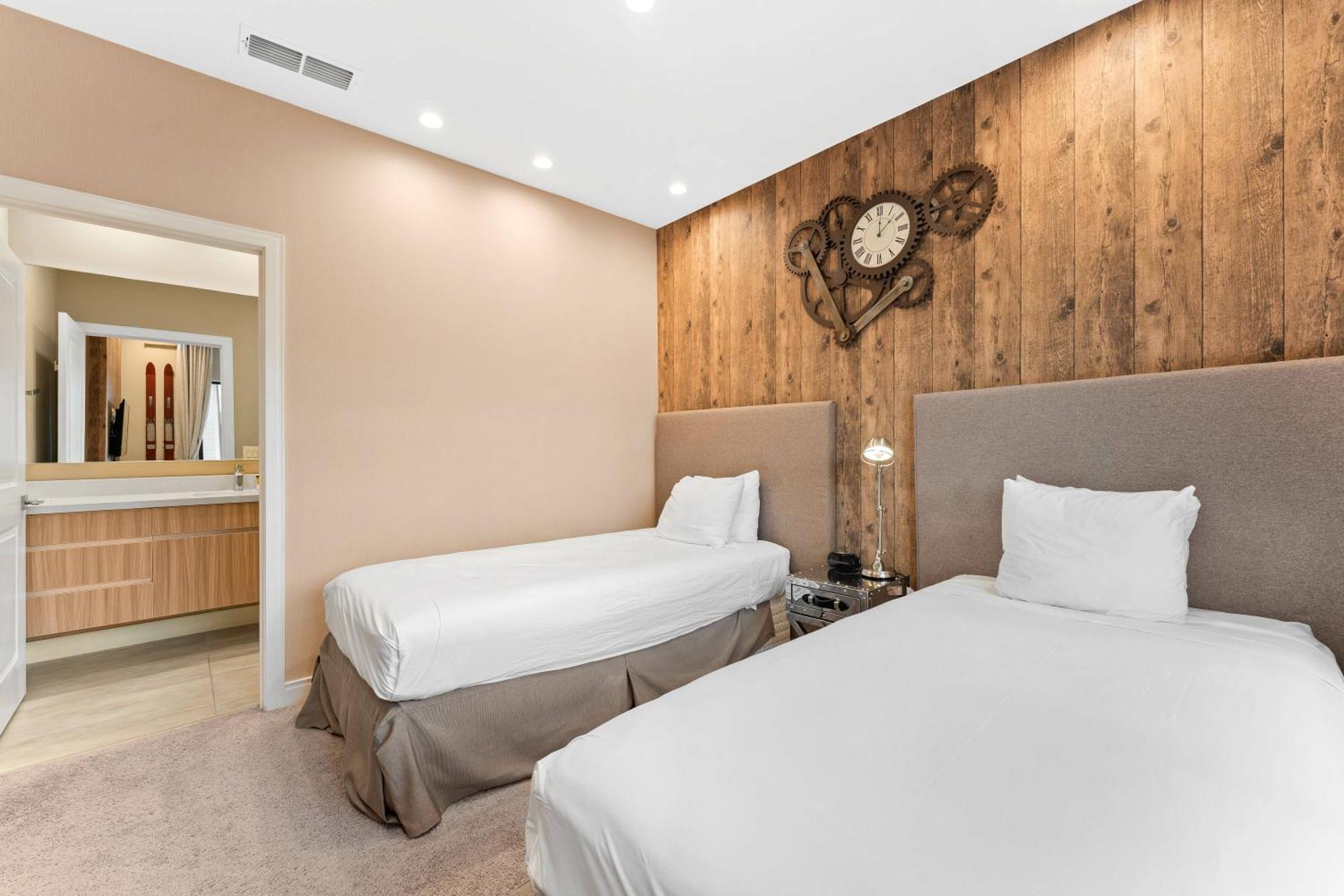 7583 Magic Village Jacuzzi 3 Suites Near 192 And Disney Orlando Esterno foto